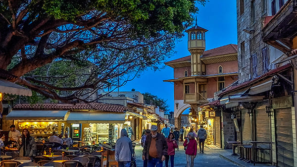 Rues et ambiance de Rhodes